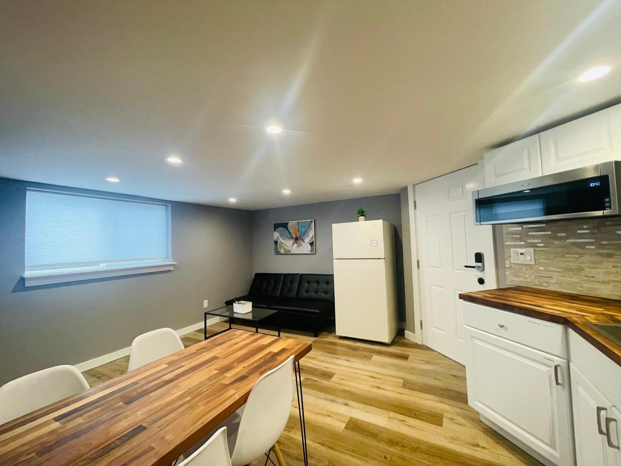 Green Lake 1St Line Home D Full Modern Remodeled シアトル エクステリア 写真